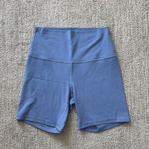 Lululemon Periwinkle 6” biker shorts - size 6